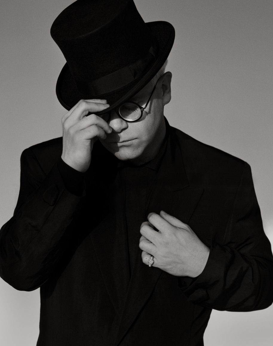 Elton John with Top Hat, Los Angeles, 1989