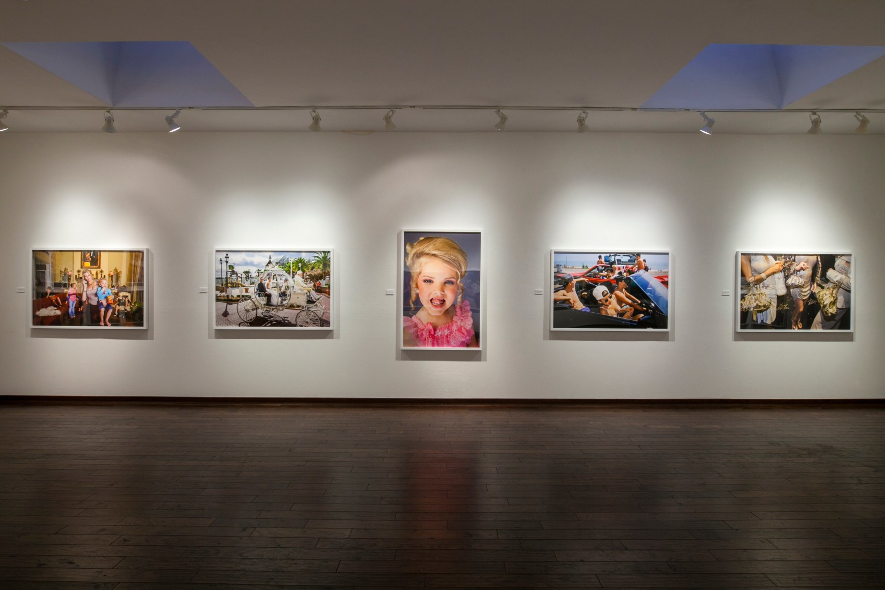 Lauren Greenfield - Generation Wealth - Exhibitions - Fahey Klein Gallery