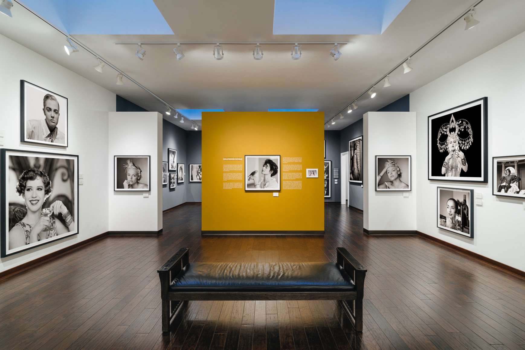 Matthew Rolston - Hollywood Royale