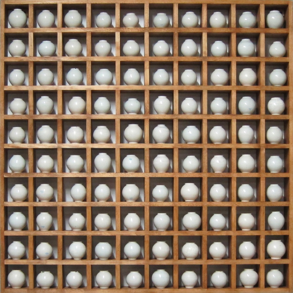 100 Moon Jars