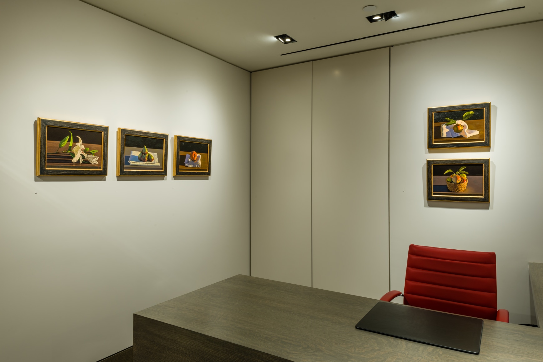 installation view of David Ligare&nbsp;Still Life&nbsp;at Hirschl &amp;amp; Adler Modern, September 12 - October 13, 2018