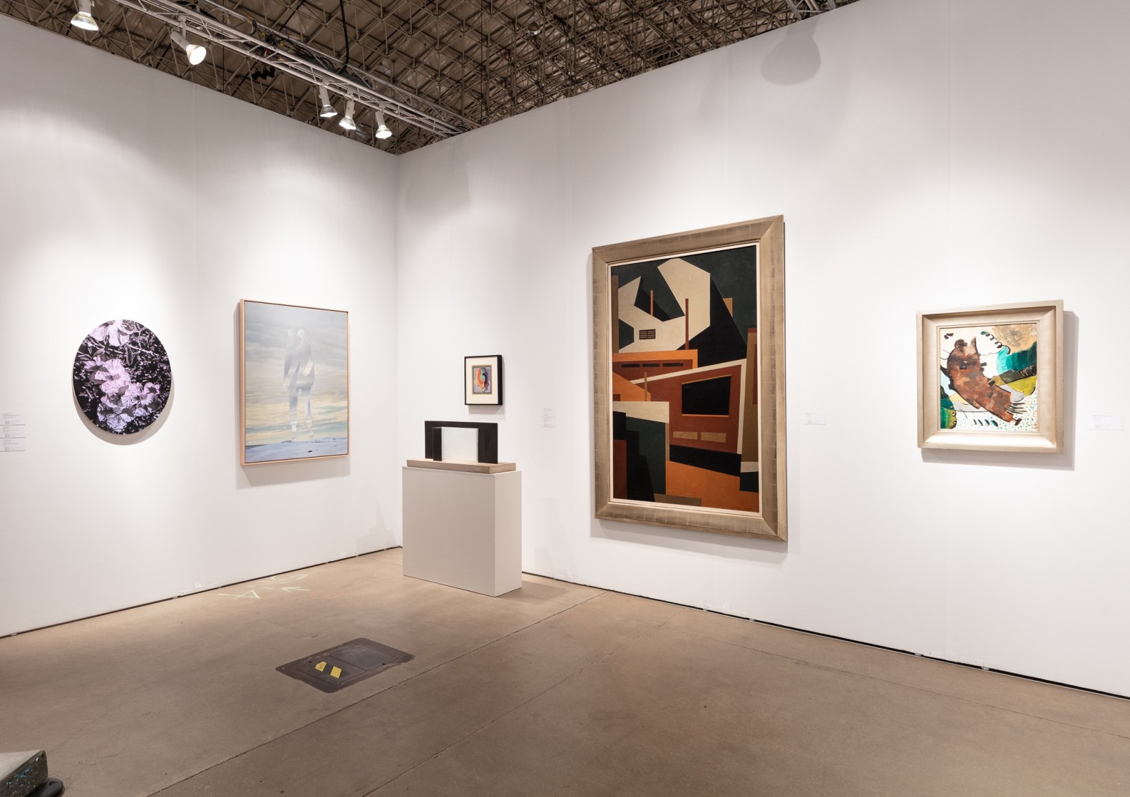 Installation view of Hirschl & Adler Modern at EXPO Chicago at the Navy Pier, April 7–10, 2022