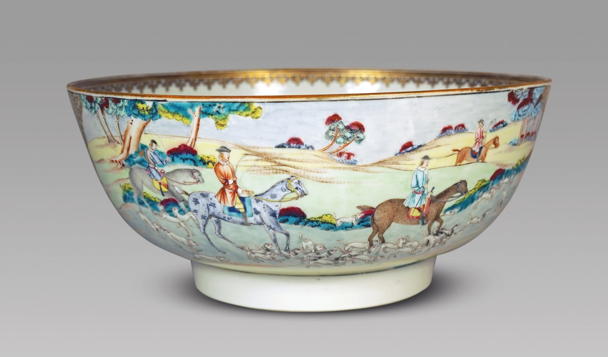 Chinese Famille Rose Export Porcelain Hunt Bowl