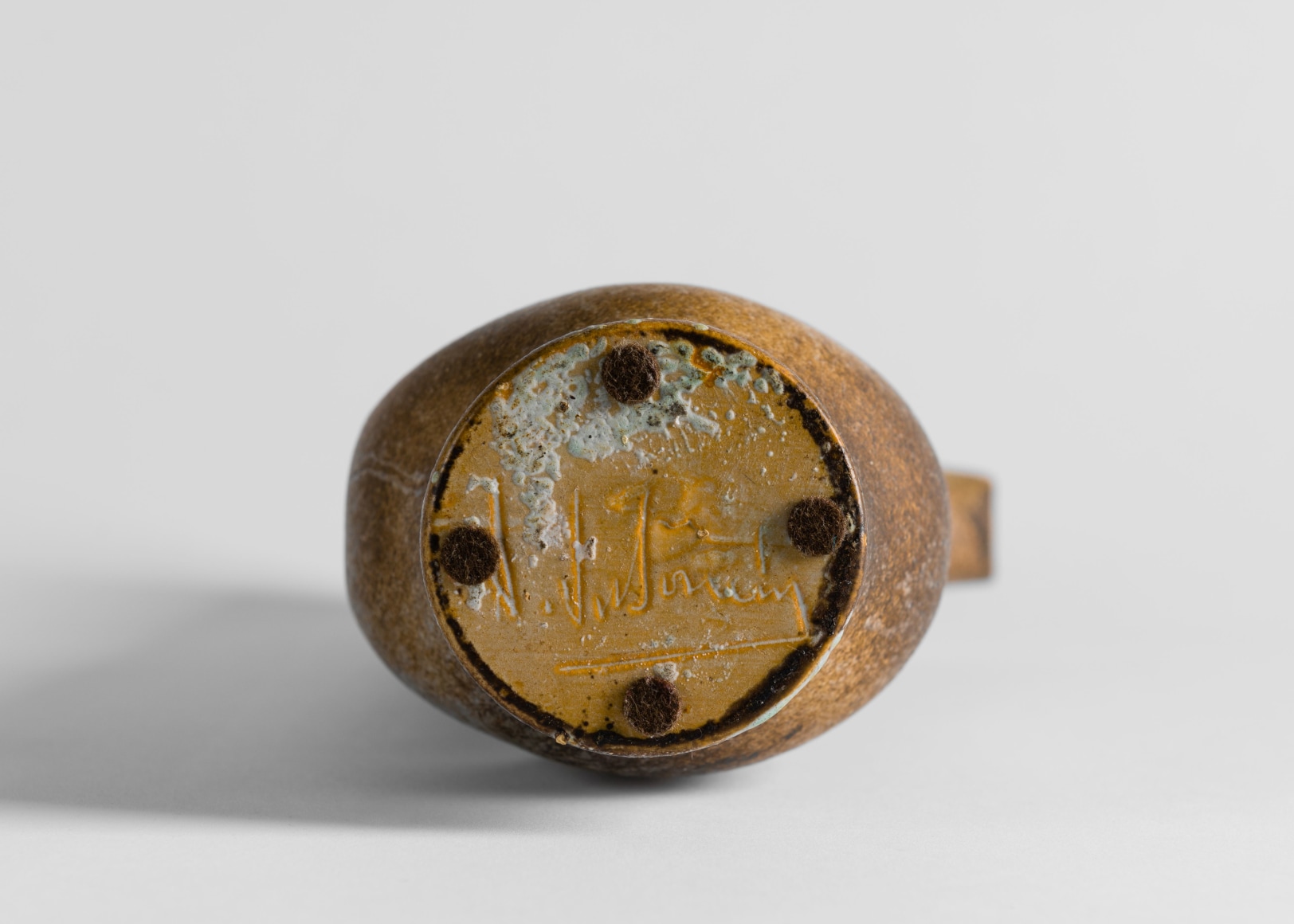 kosta pitcher ceramic