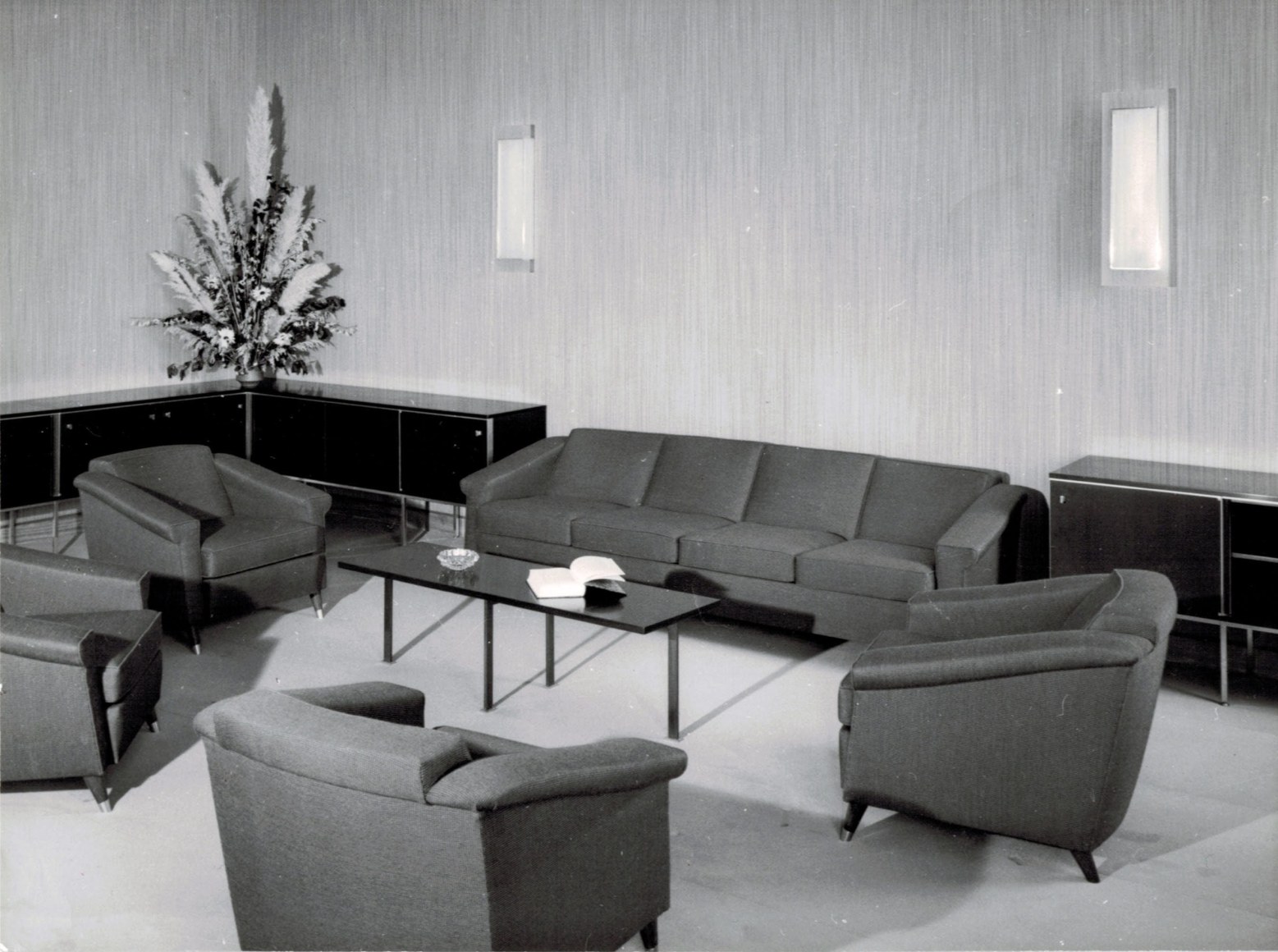 Leleu Sofa