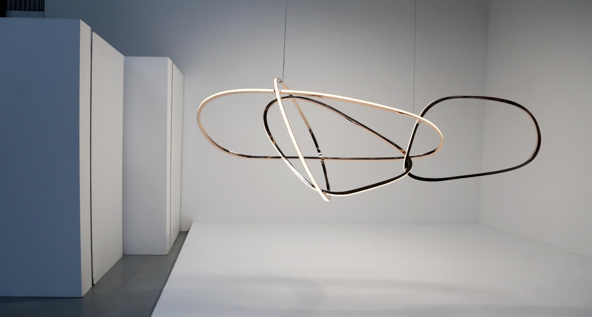 Propulsion Barry Chandelier