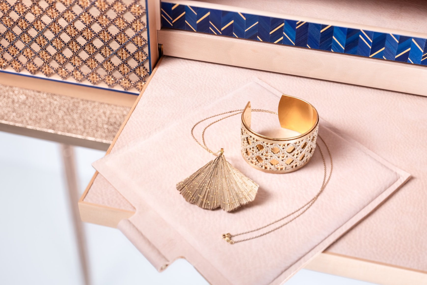 Jean-Luc Le mounier piece