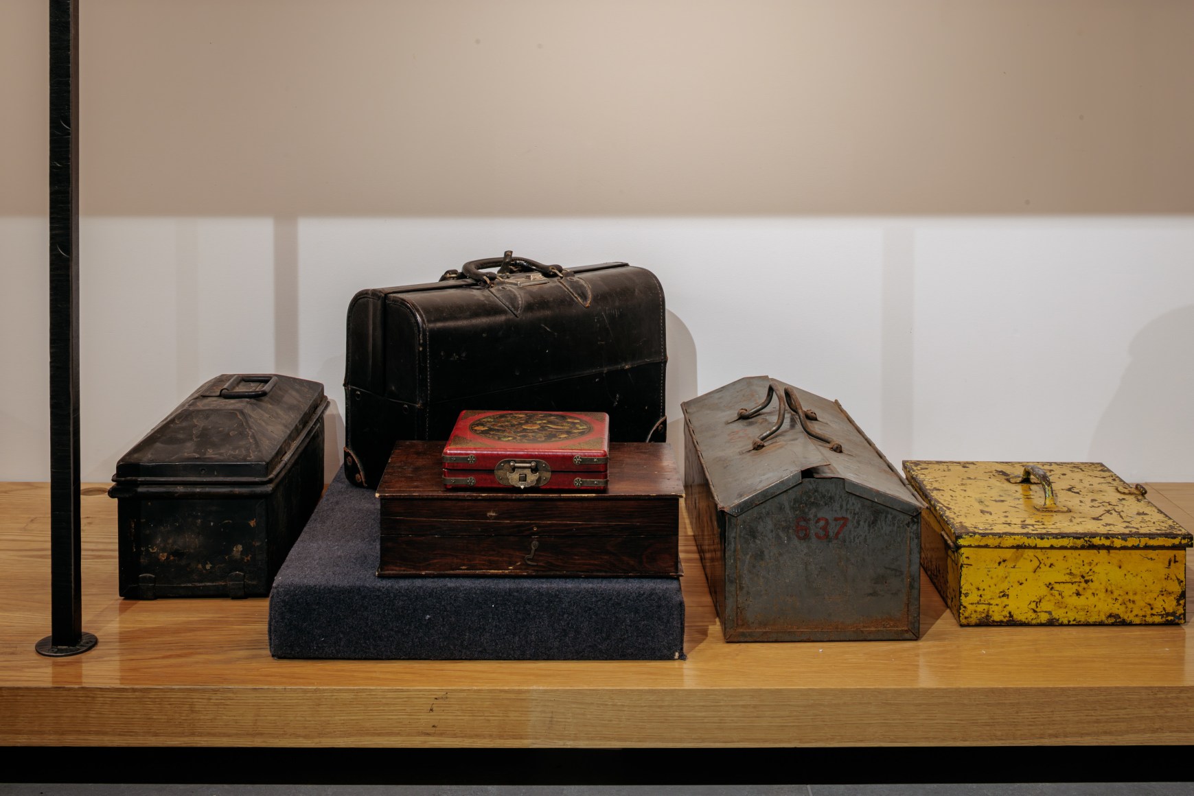 53 exhibition despon