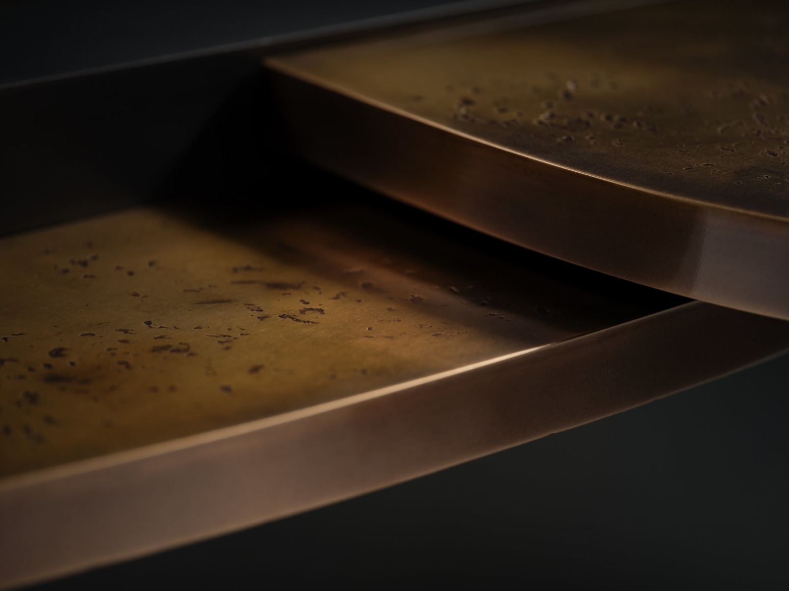 Atoll tables fanning