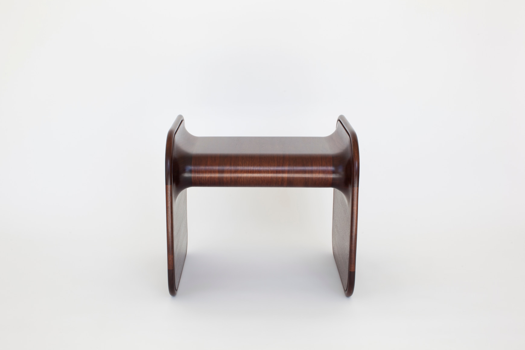 Surf bench walnut