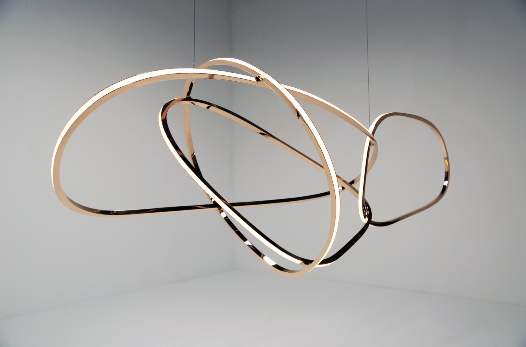 Propulsion Barry Chandelier