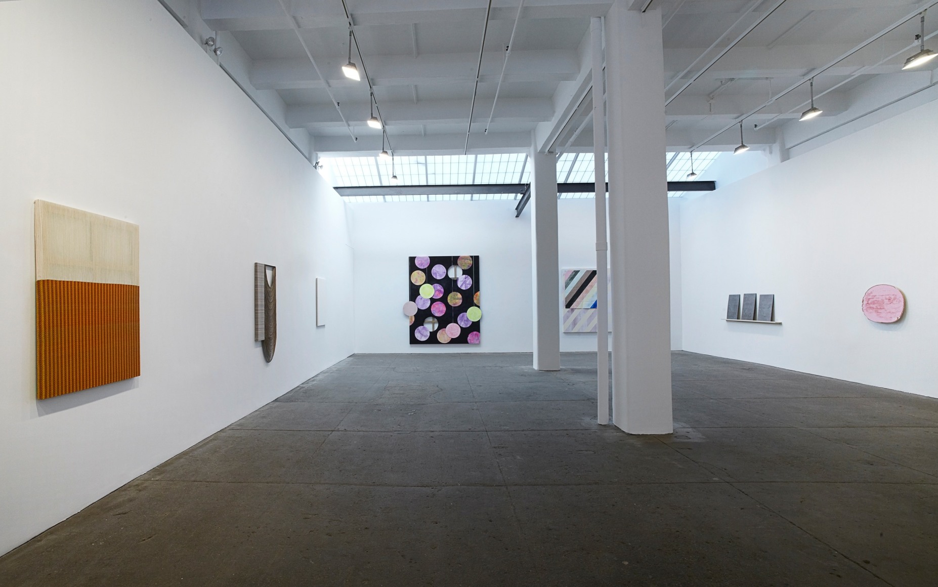 Stretching Painting Exhibitions Galerie Lelong & Co.