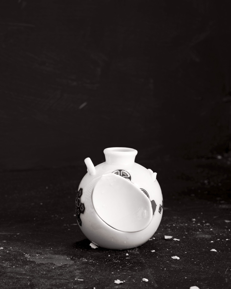 James Henkel  Inside Out  Archival Pigment Print  20h x 16w in  Edition of 5   30h x 24w   Edition of 3, contemporary art, photography