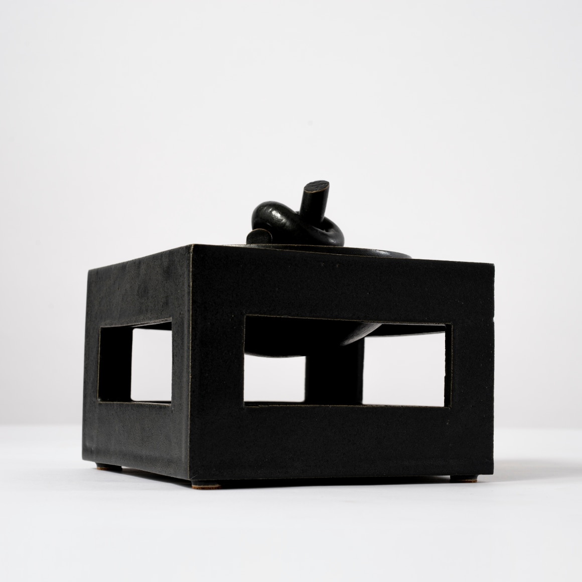 Paul S. Briggs, Unstashed Pot II, 2022