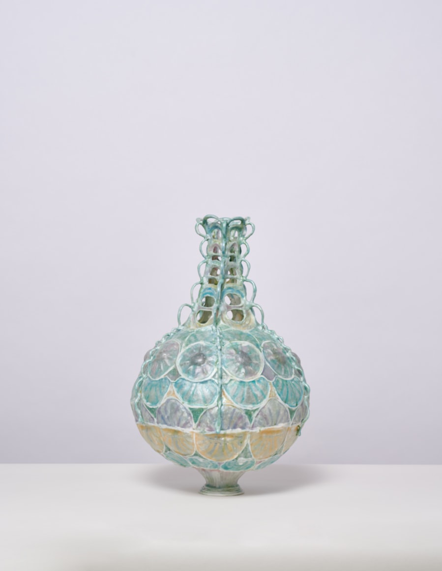 Shari Mendelson , Round Vessel with Rosettes, 2019