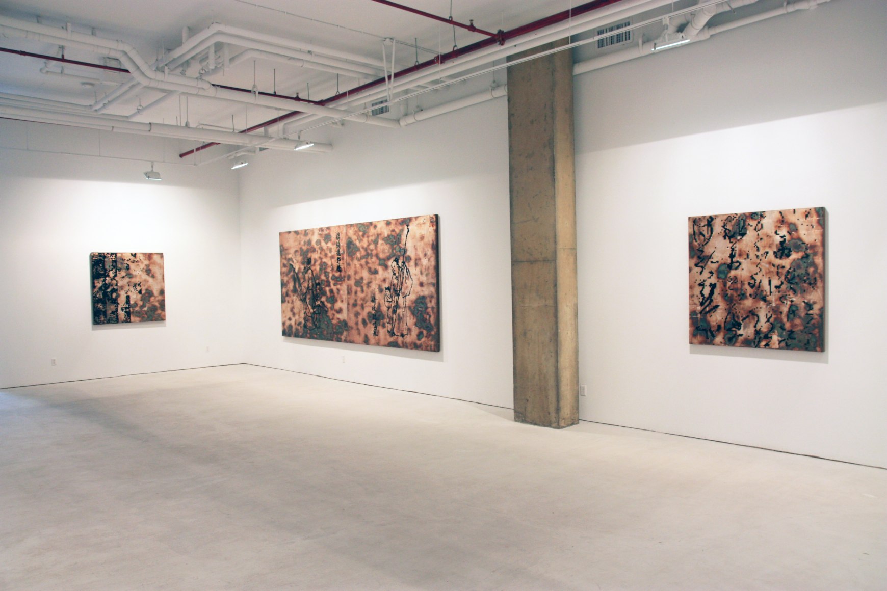 Yi Bite:&nbsp;Recent Works by Feng MengboInstallation view