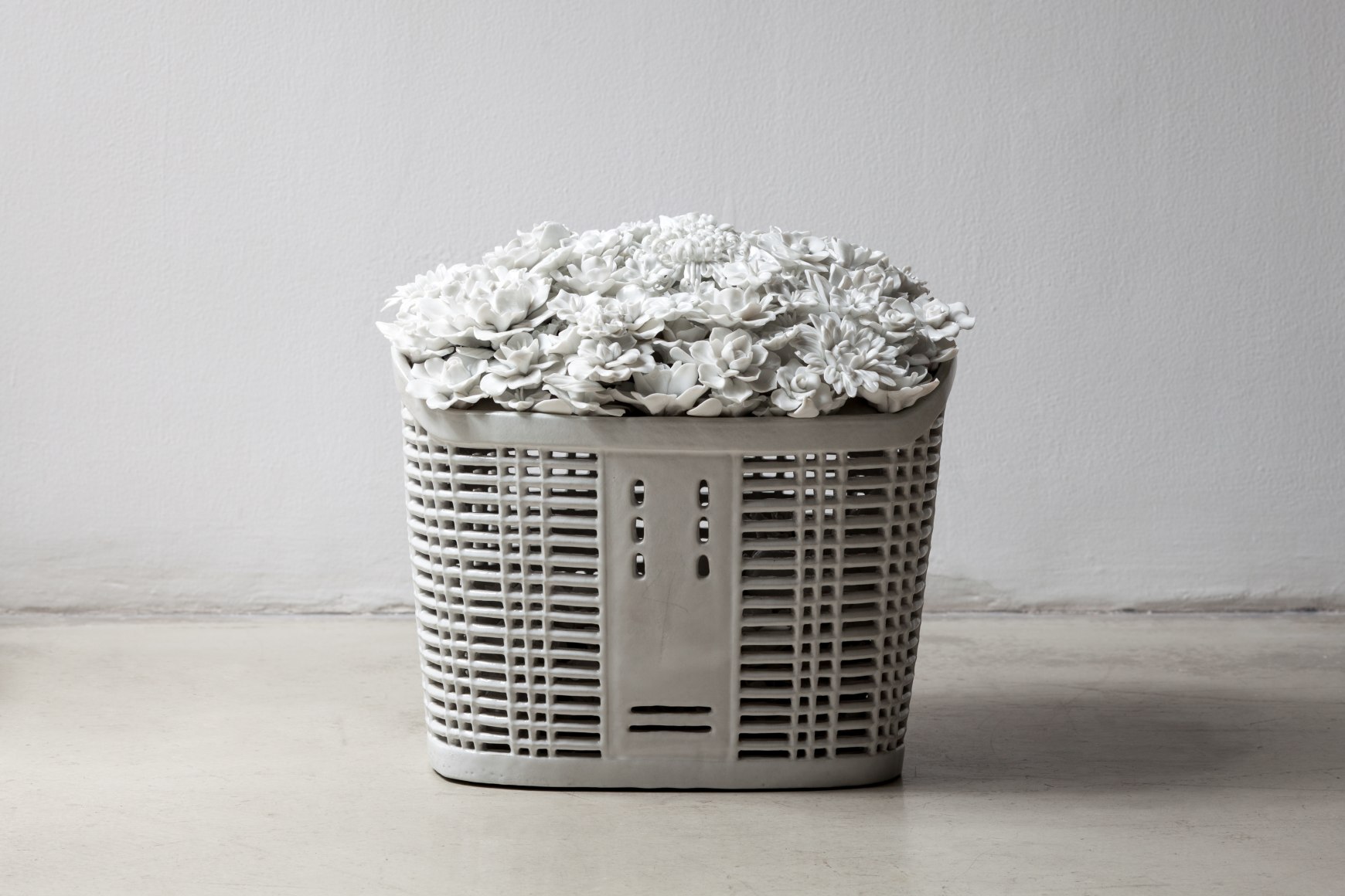 Ai Weiwei 艾未未 (b. 1957)