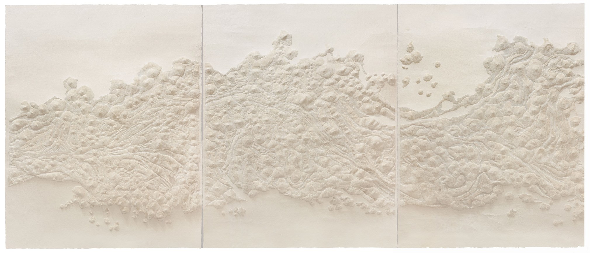 1,400,940 Pinpricks&nbsp;1,400,940&nbsp;孔2018Handmade paper 手工宣纸3 panels,&nbsp;486 x 160&nbsp;cm (191&nbsp;x 63 in) each