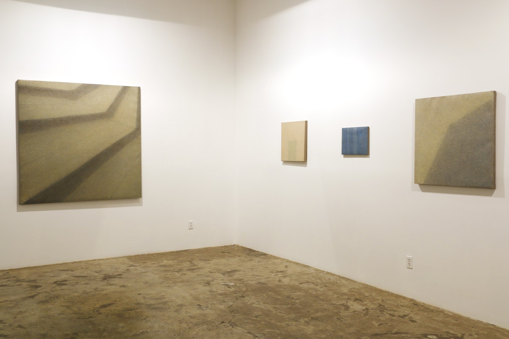 New AcquaintancesInstallation view