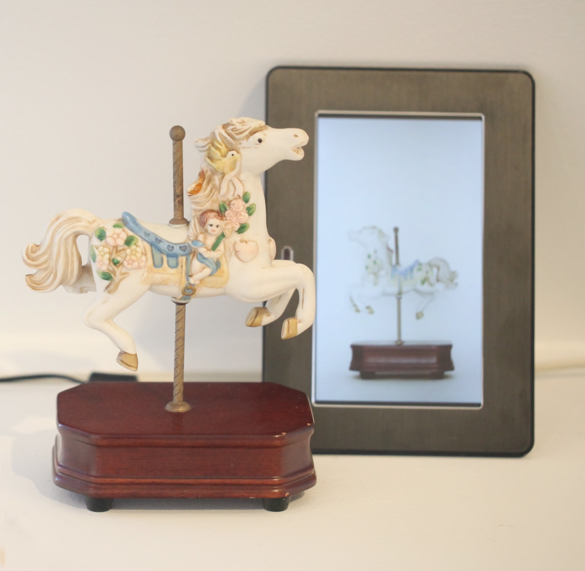 R1 - A set of ceramics from The Curiosity Box R1 好奇盒裡一些陶瓷紀念品
