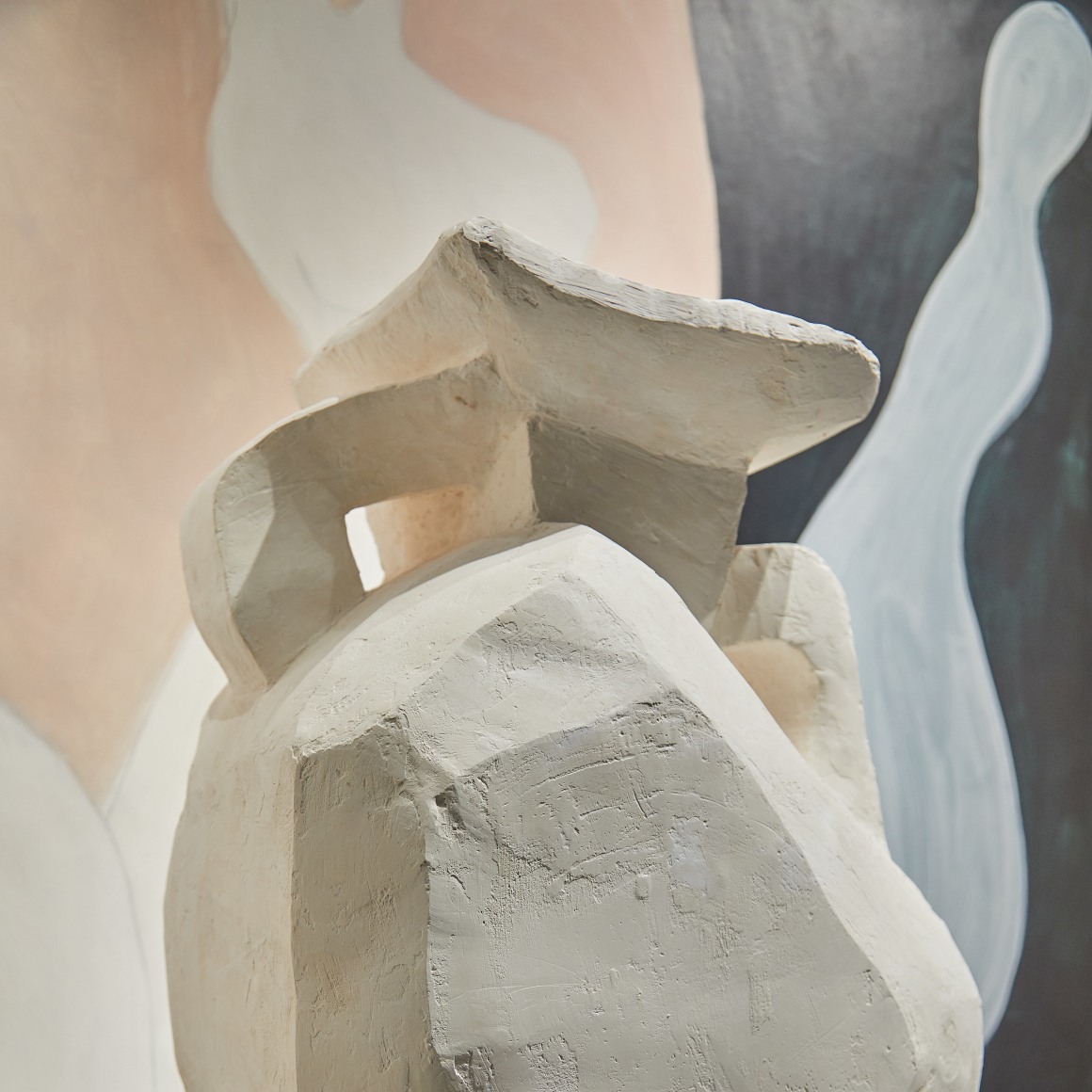 Vase 3 by Florian Tomballe + Steffan Studio