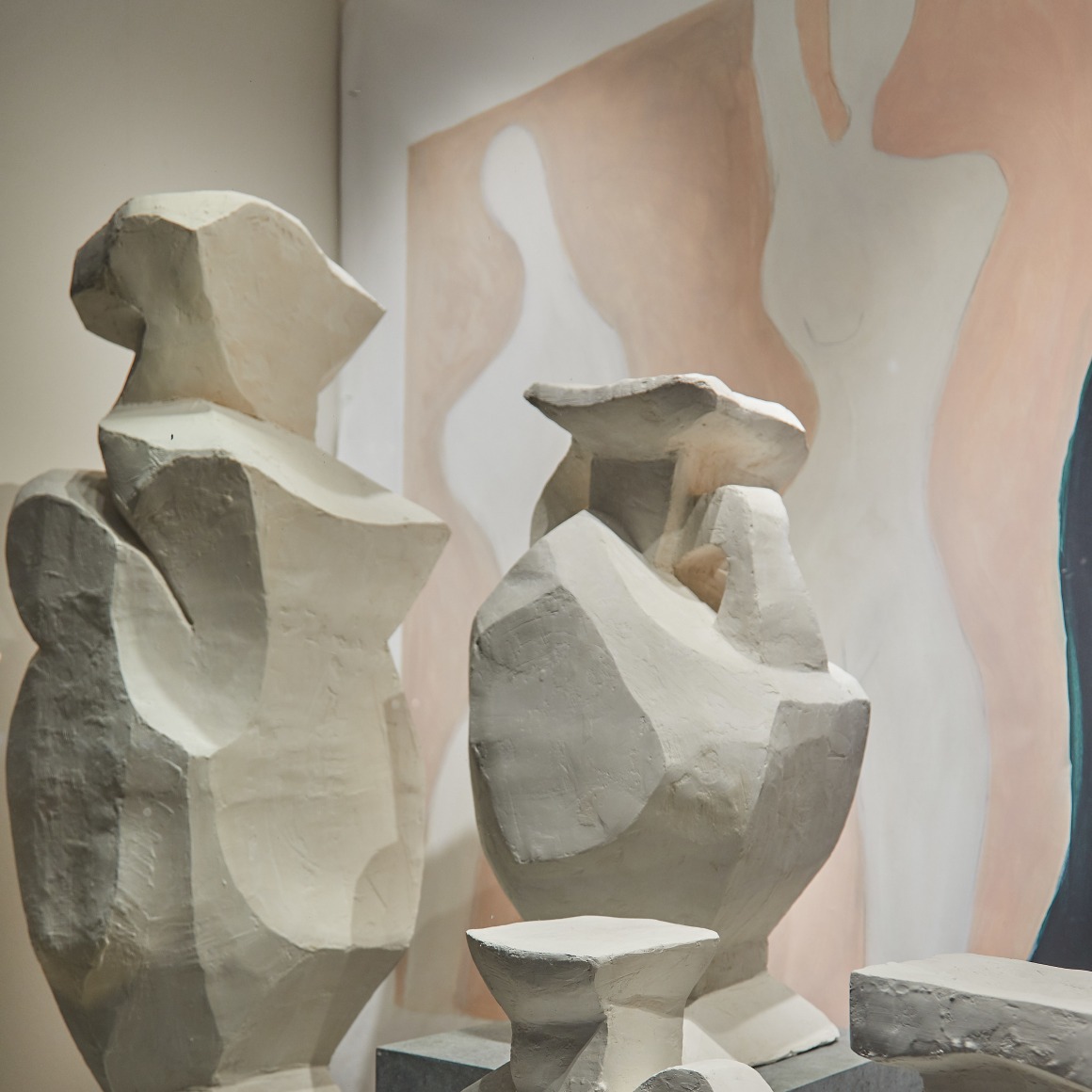 Vases 1 &amp; 3 by Florian Tomballe + Steffan Studio