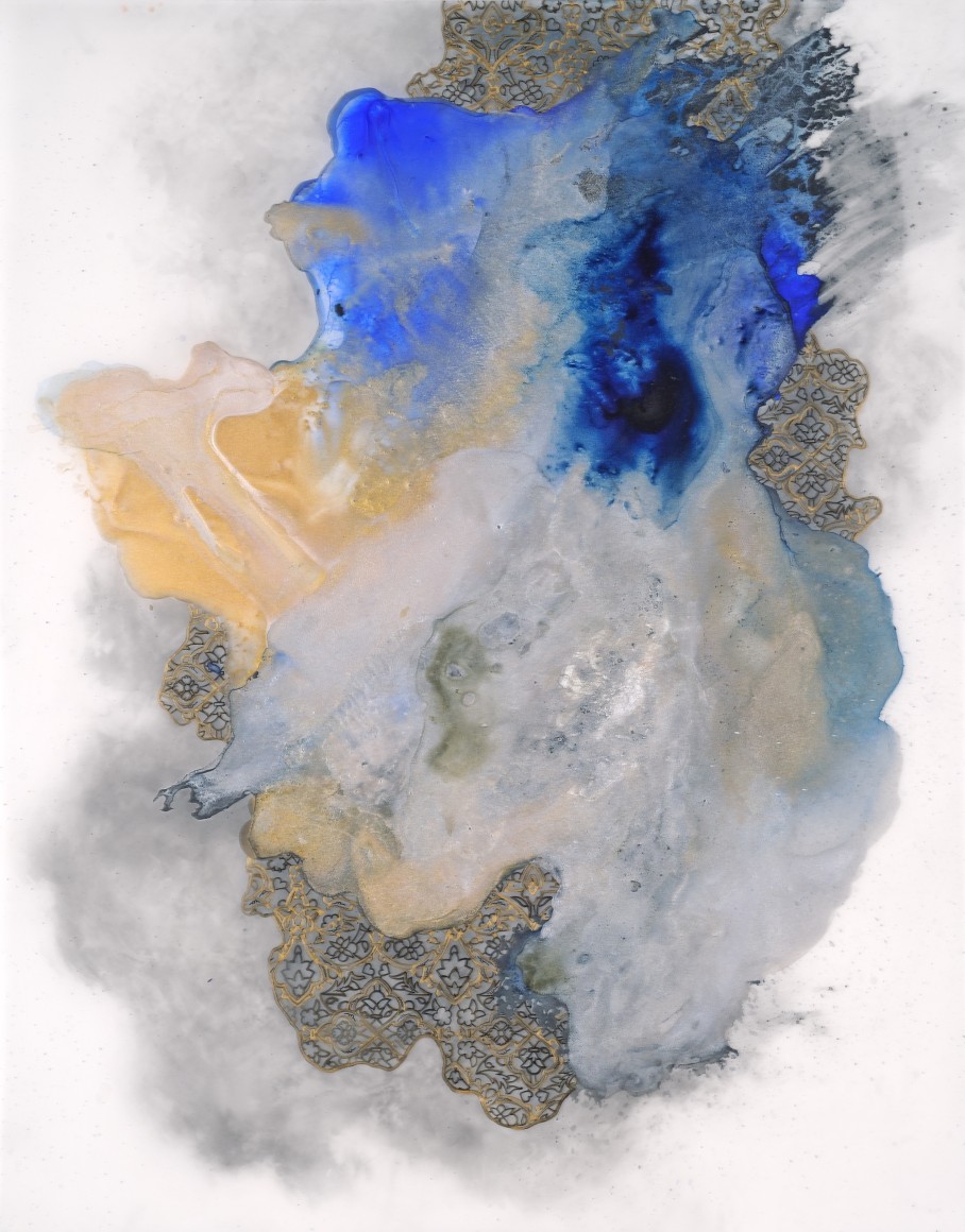 Ashen lands and blue skies 4