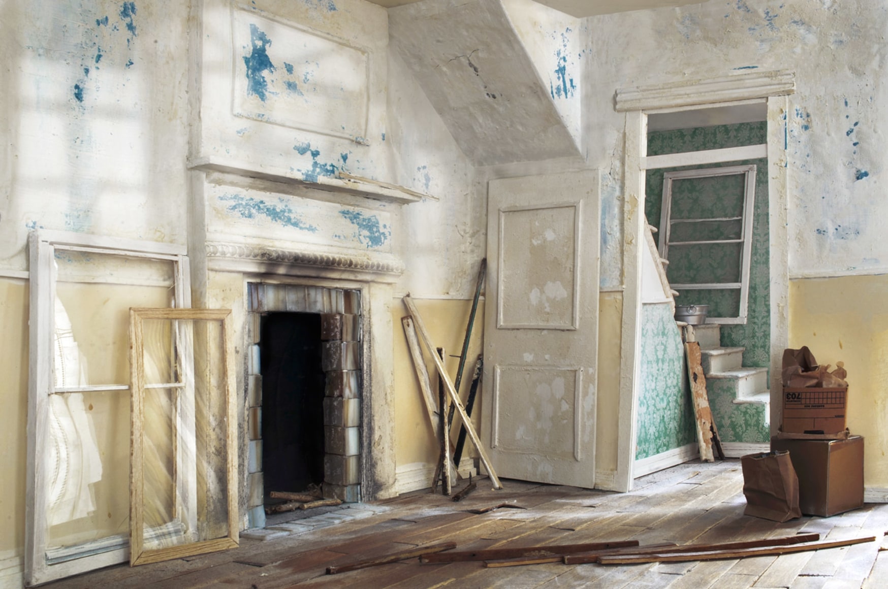 Carrie M. Becker, Peeling Paint, 2013