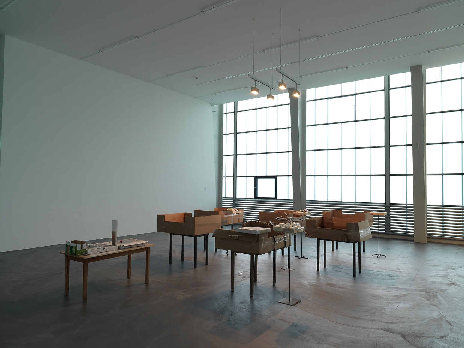 Uri Aran,&nbsp;Here, Here and Here