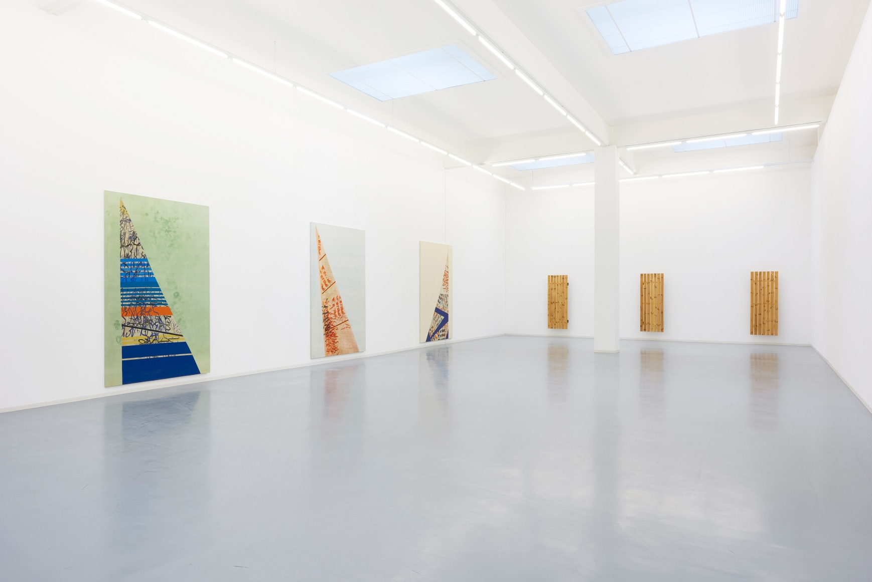 Fredrik V&aelig;rslev,&nbsp;Tan Lines