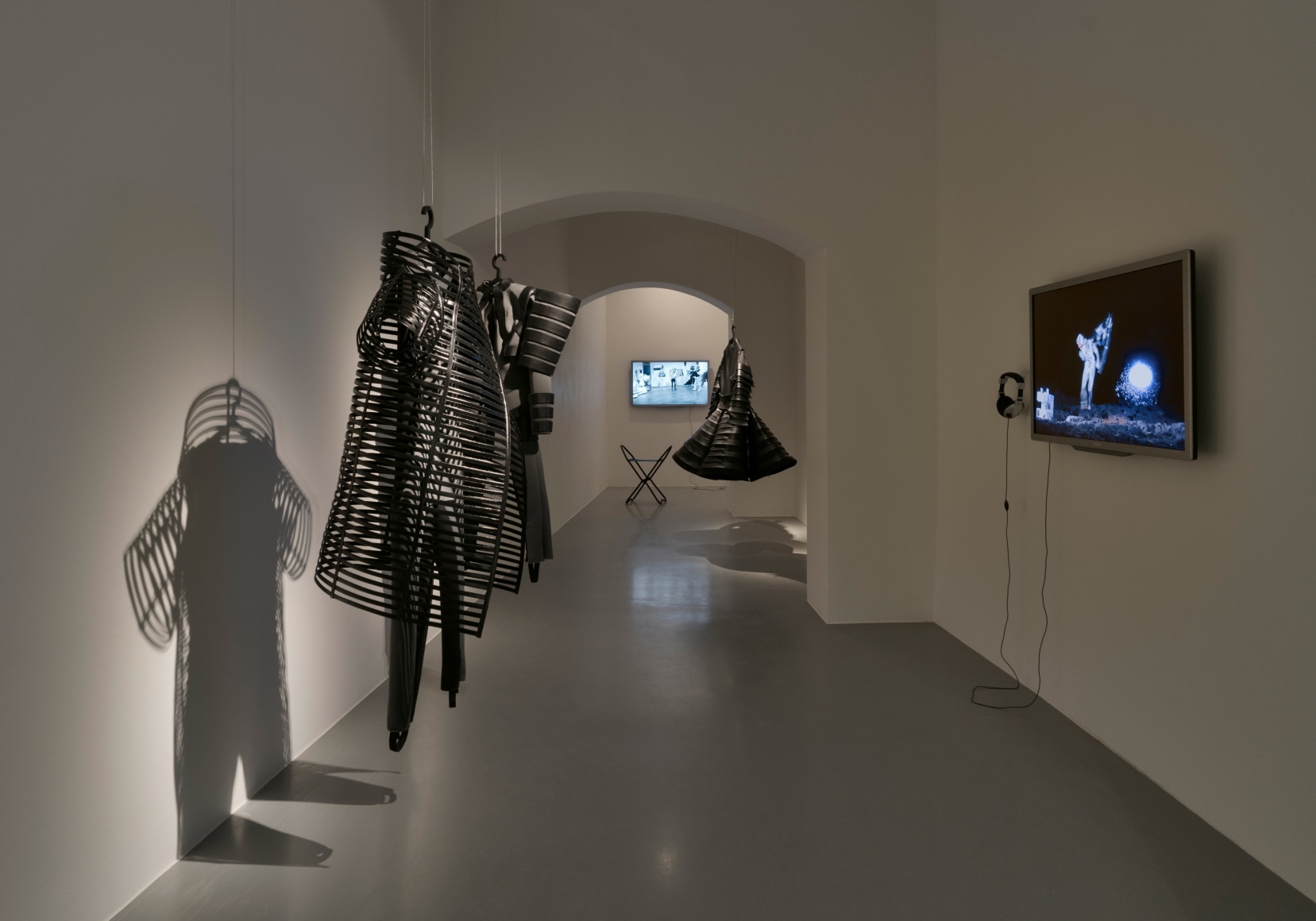 Goshka Macuga, Stairway to Nowhere