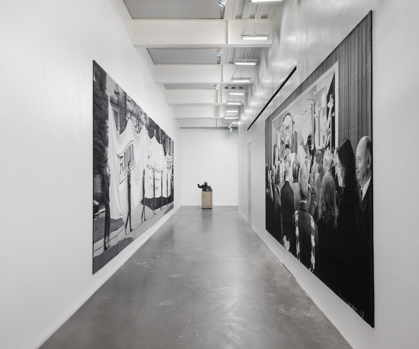 Goshka Macuga, Goshka Macuga: Time as Fabric