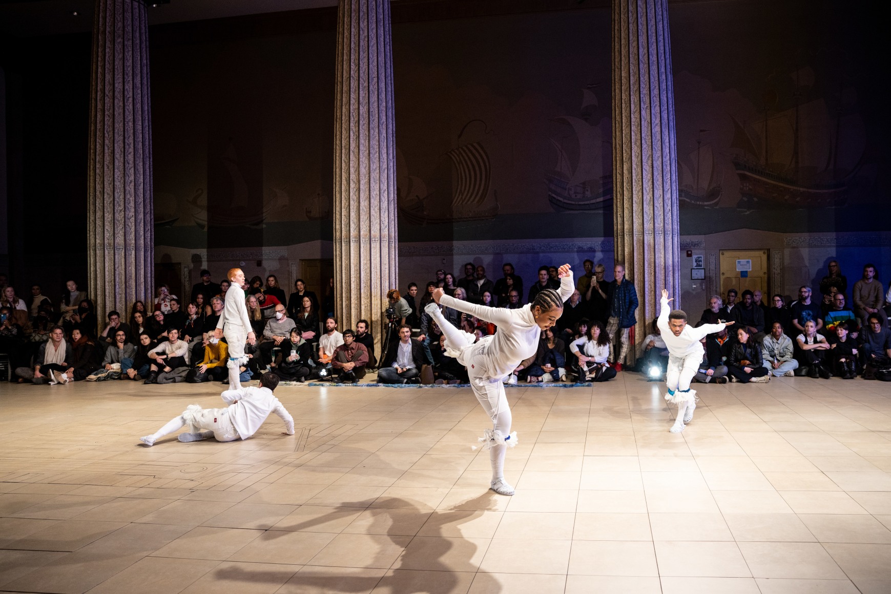 Julien Creuzet,&nbsp;Algorithm ocean true blood moves