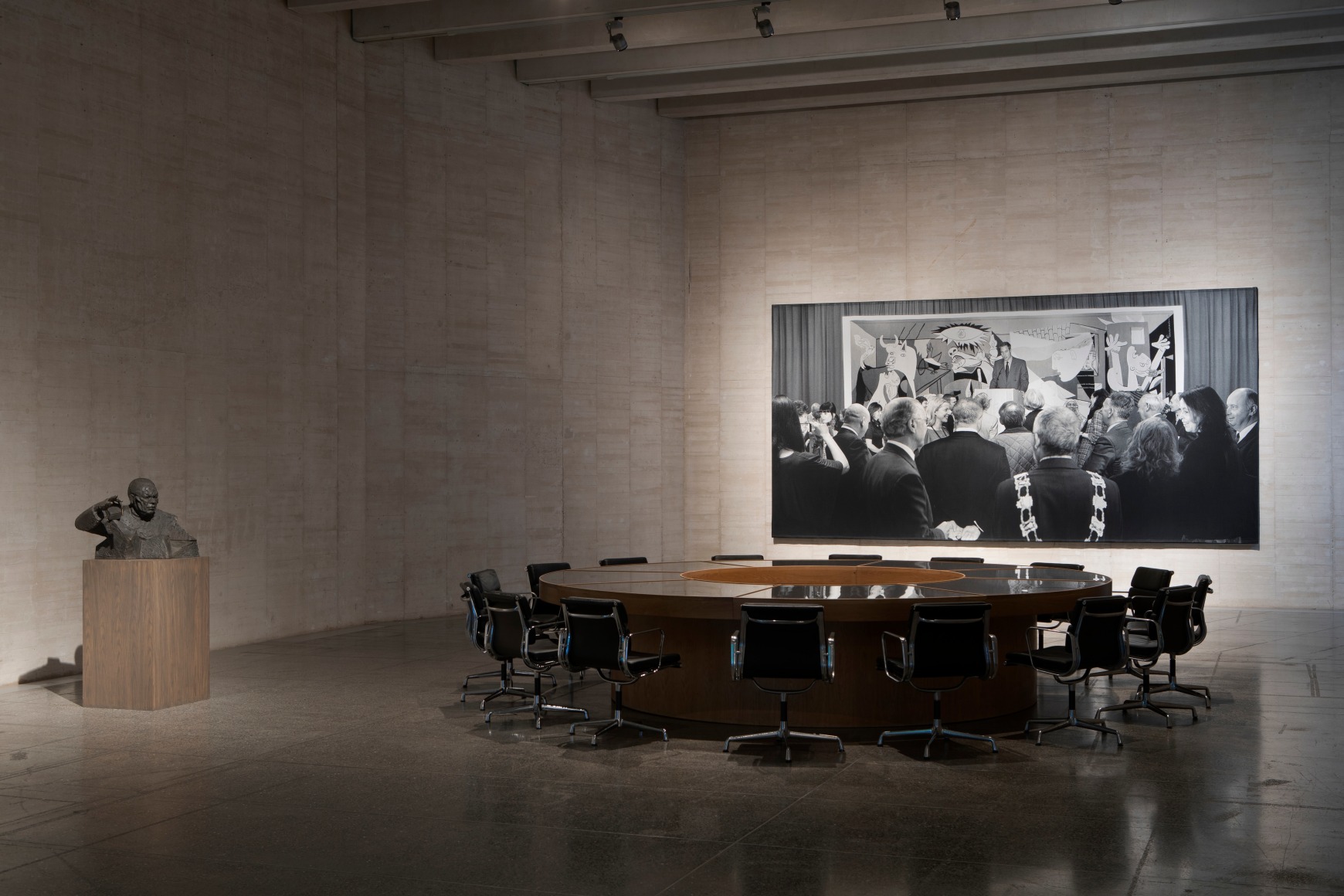 Goshka Macuga, IN FLUX