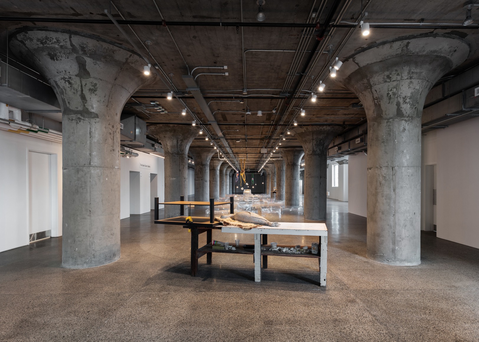 Liz Magor, The Separation