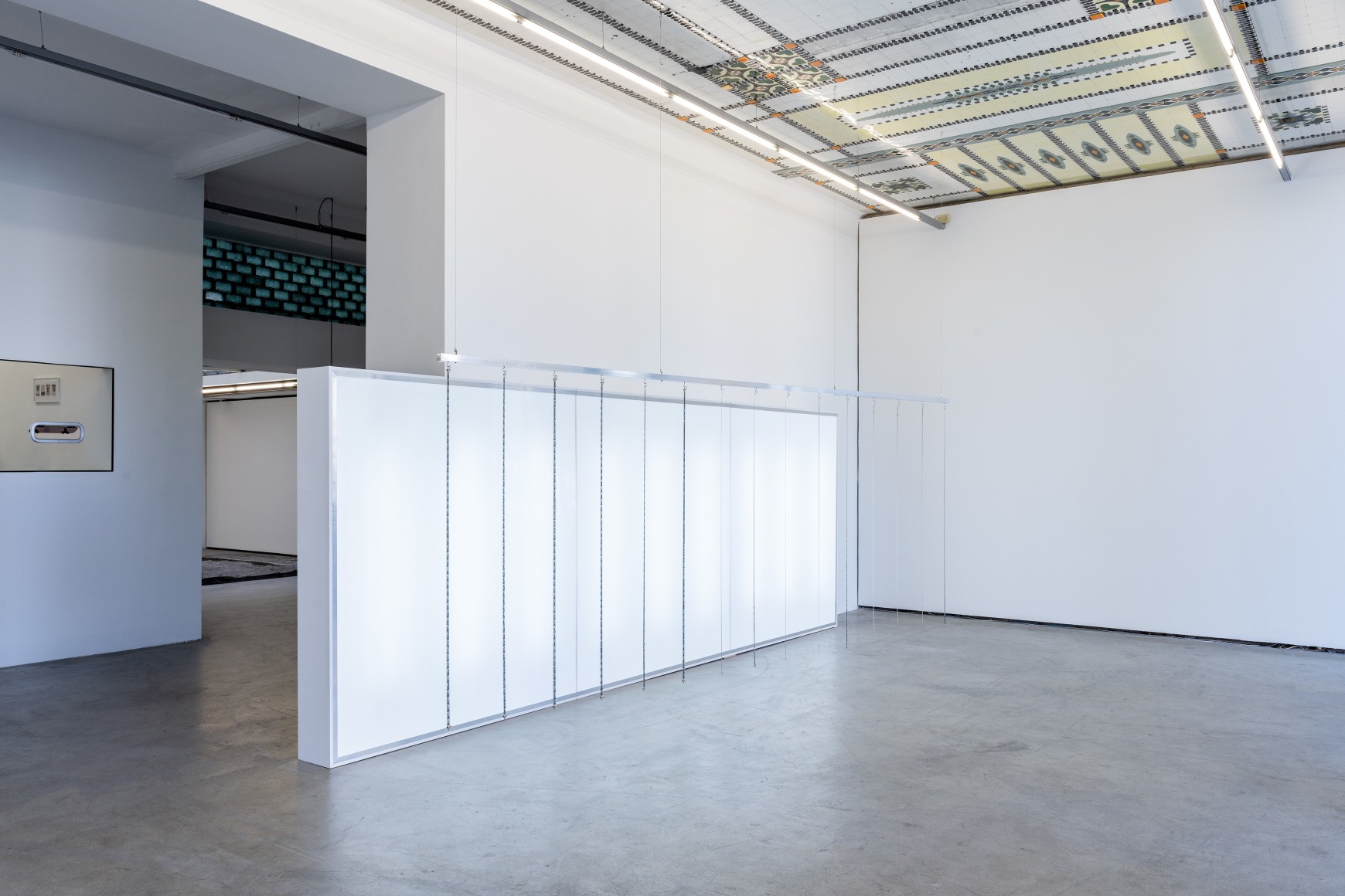 J&aacute;n Manču&scaron;ka, Incomplete Movement