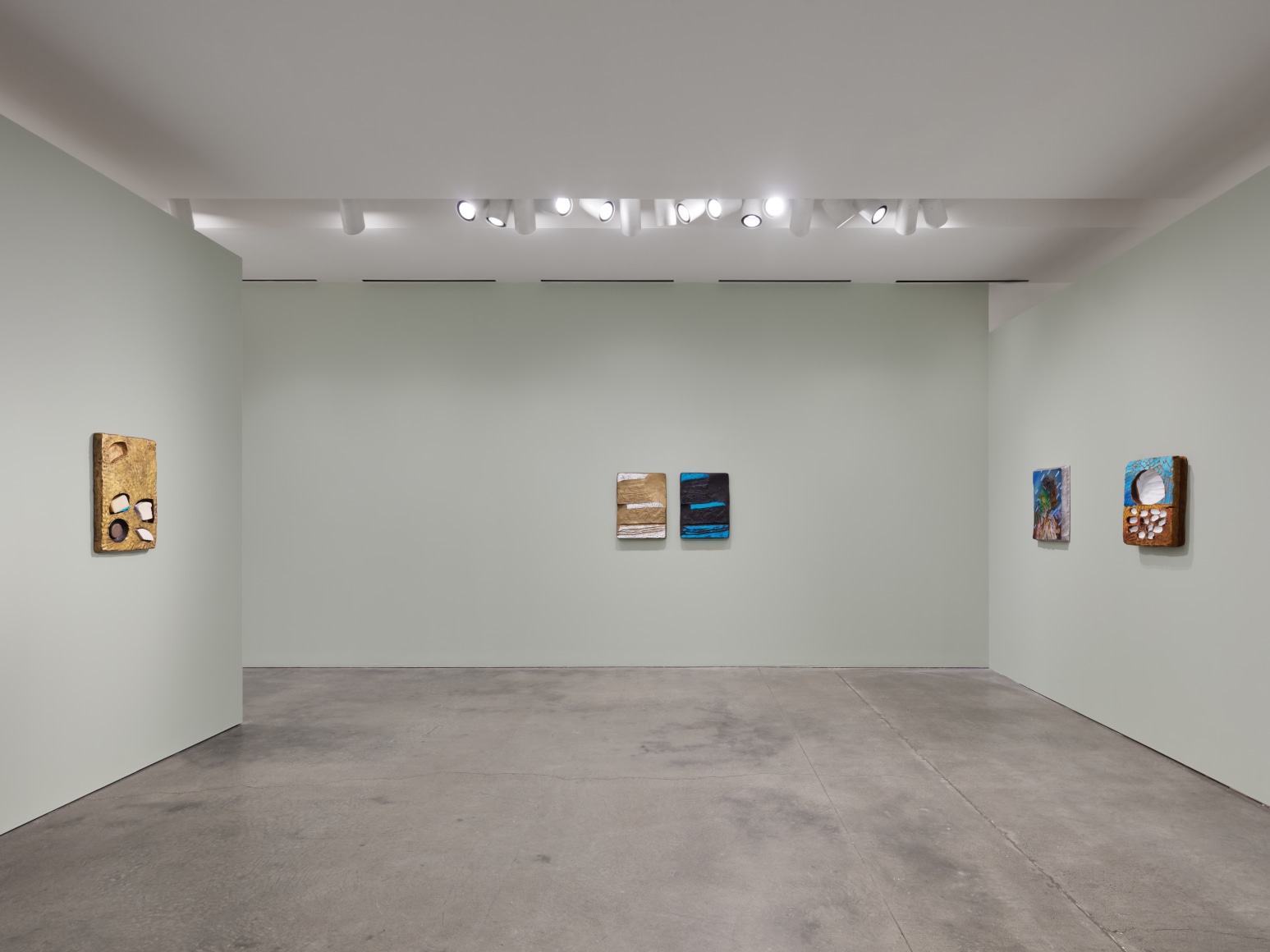 Erika Verzutti, Erika Verzutti: New Moons