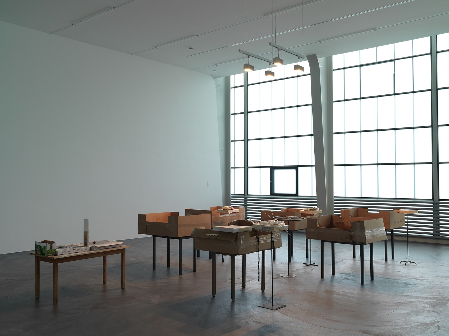 Uri Aran,&nbsp;Here, Here and Here