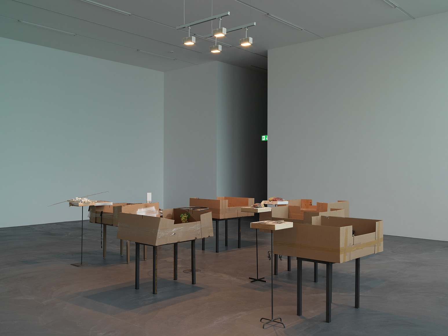 Uri Aran,&nbsp;Here, Here and Here