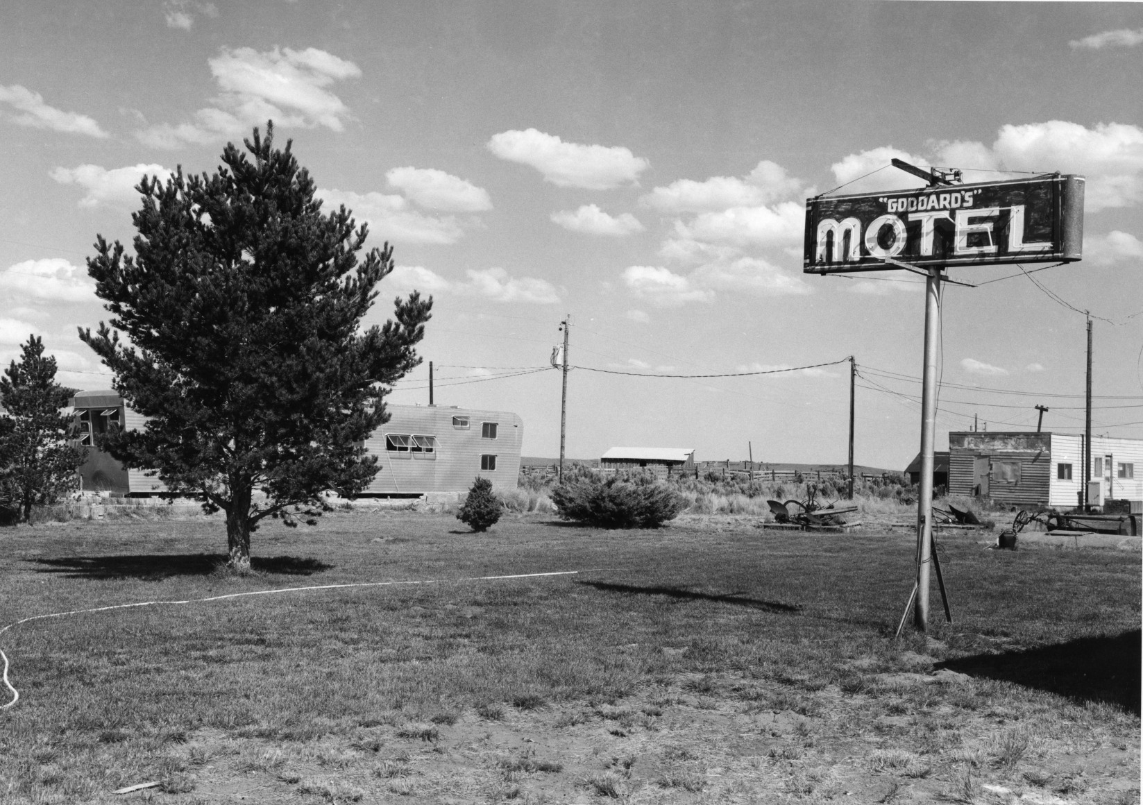 Goddard's Motel, Hampton, Oregon, 1984