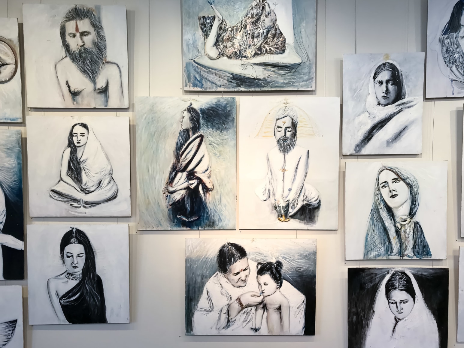 Alex Carletti Heaven on Earth - A Visionary Art Exhibition Installation View 2017