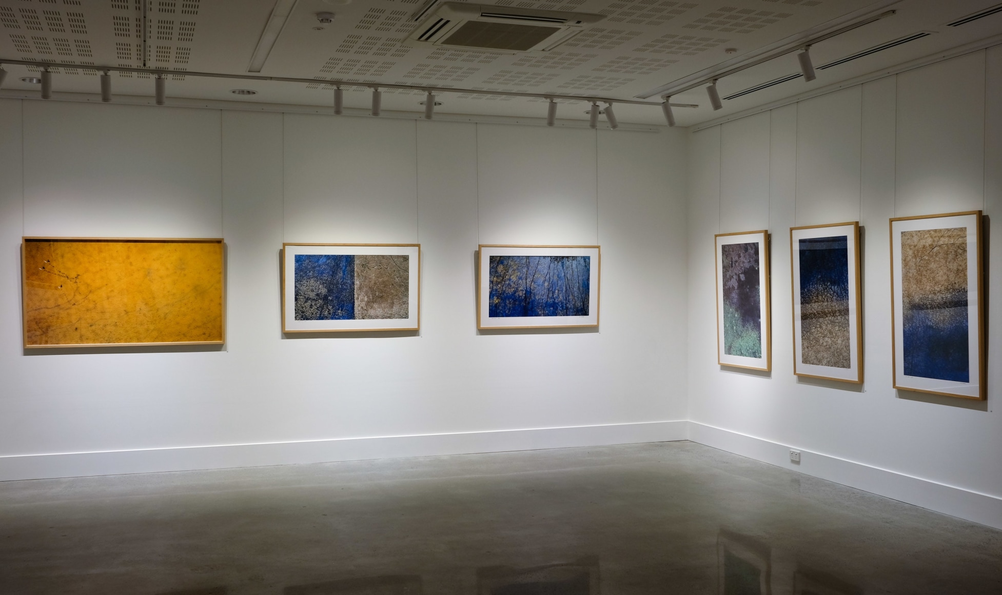 Stu Murphy Pause exhibition ​Installation View at Lone Goat Gallery Byron Bay 2019