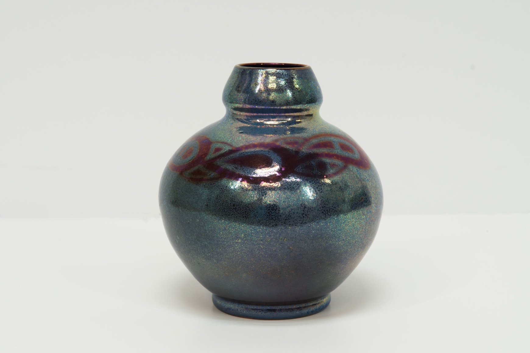 LINDA HAGGERTY, Scraffito Luster Glaze, 2022