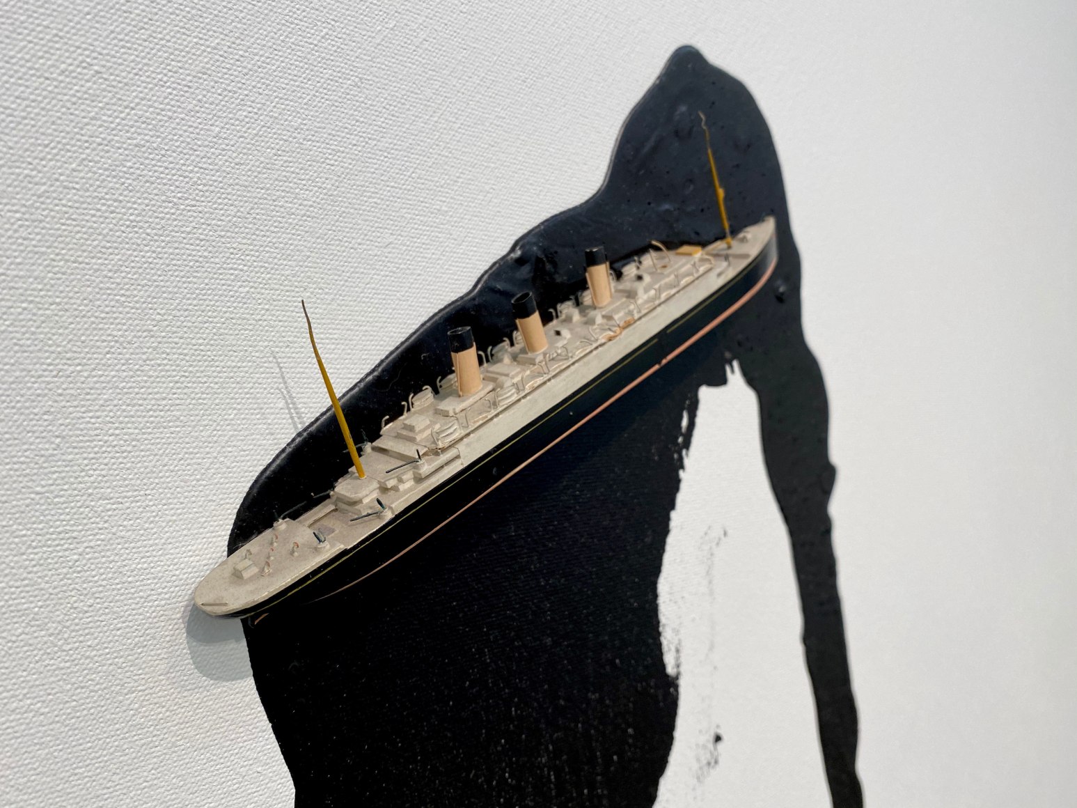 Liliana Porter, Untitled [Ship], 2011. Acrylic and assemblage on canvas, 73 x 73 x 3 3/4 in. (185.4 x 185.4 x 9.5 cm.) detail