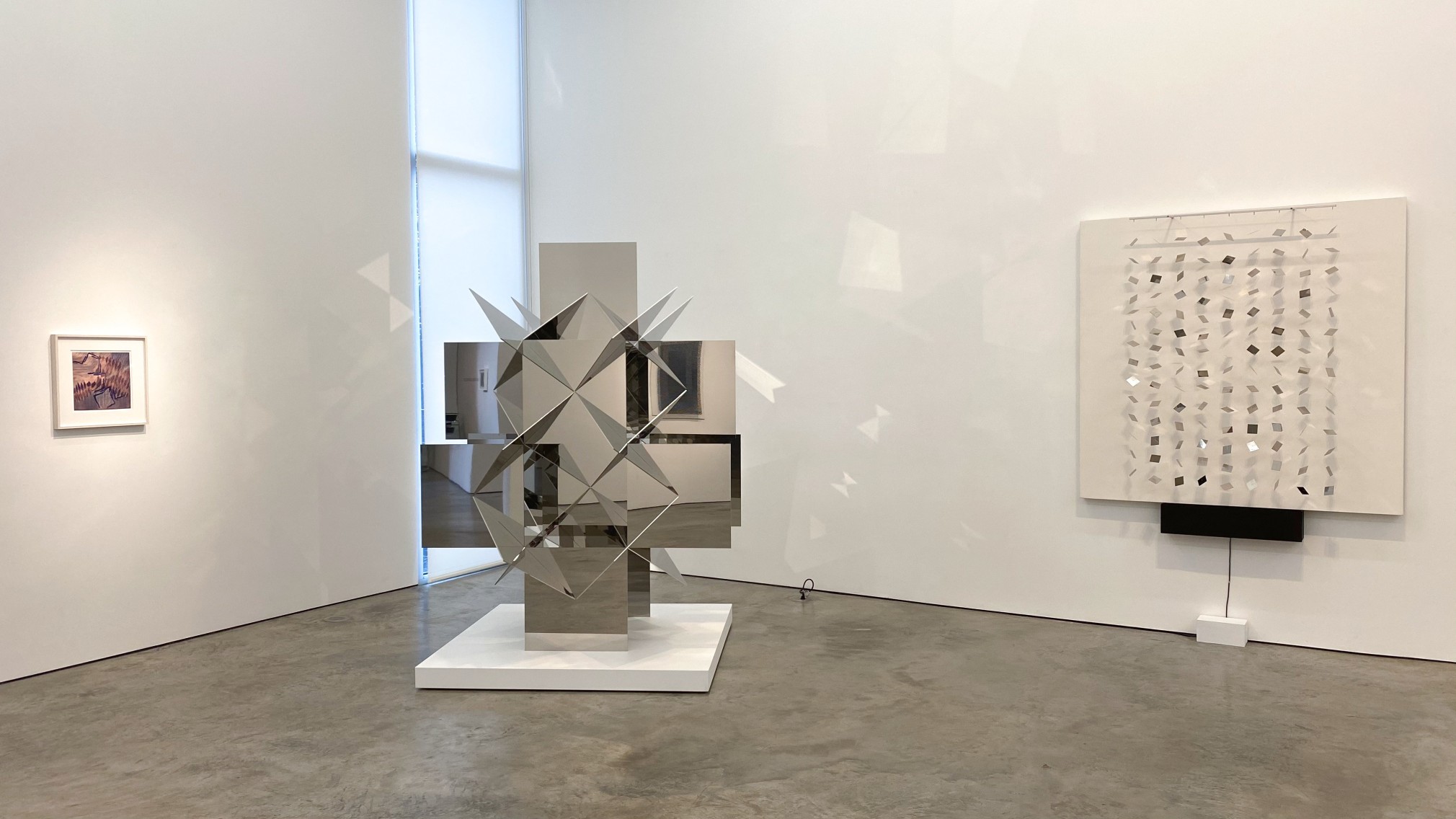 The Grid in Modern Latin American Art exhibition at Sicardi Ayers Bacino, 2020.