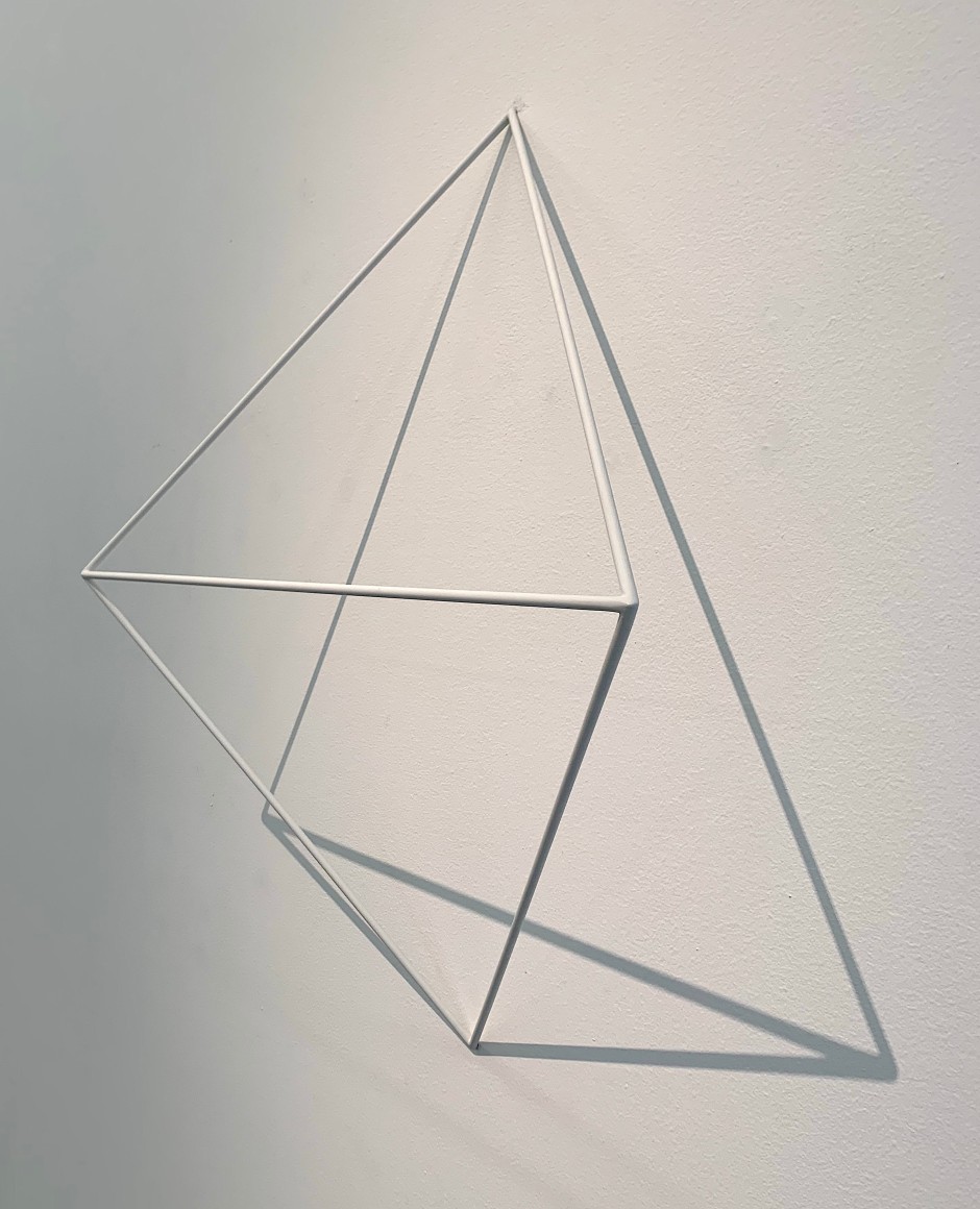 S&eacute;rvulo Esmeraldo, Untitled Prism, 2007/2013. Carbon steel rod, flat white paint, 25&nbsp; x 29 x 10&nbsp; in. (63.5 x 73.6 x 25.4 cm.)
