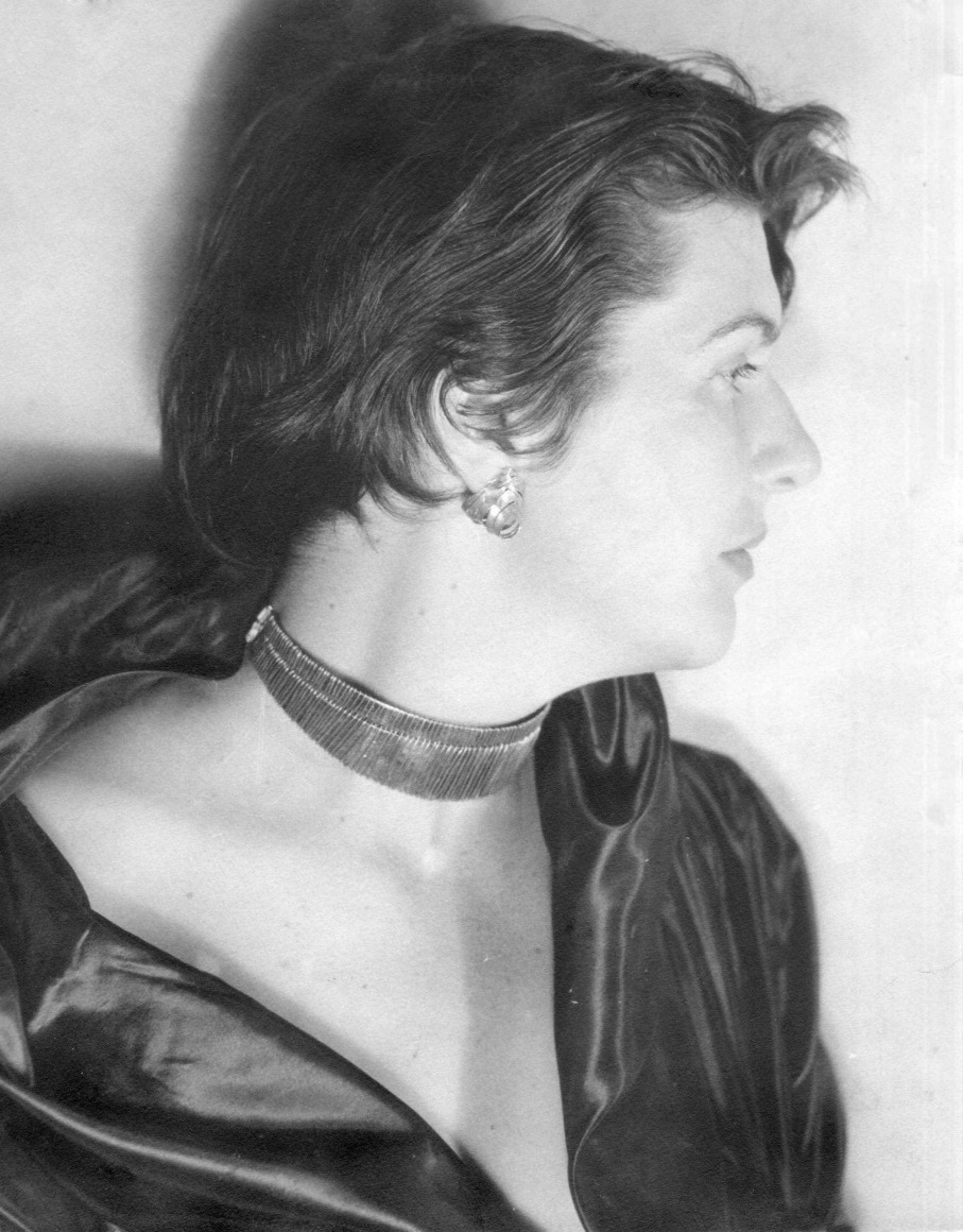 Jewels by Alejandro Otero modeled by his wife, Mercedes Pardo, 1951. Photo courtesy of the Otero Pardo Foundation Archives