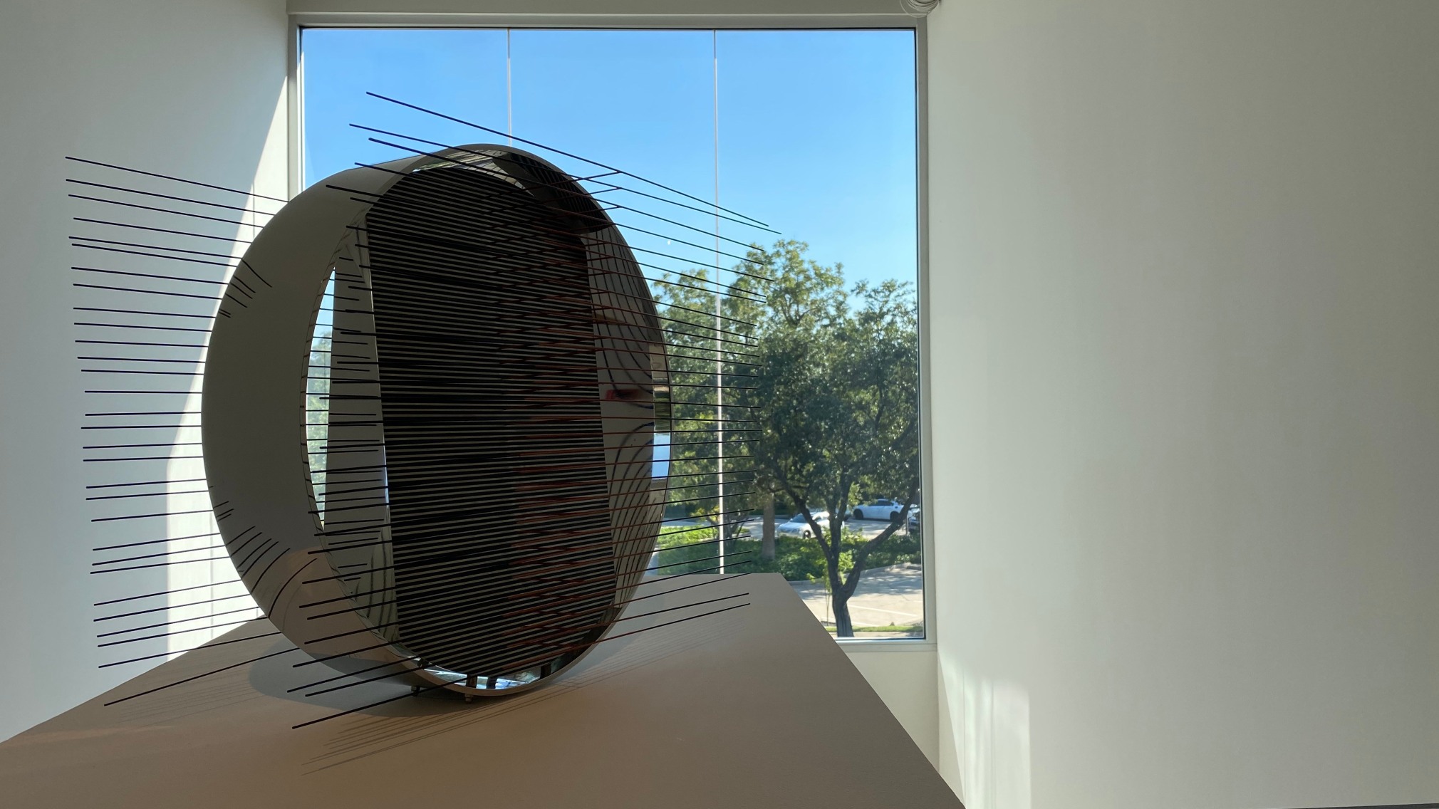 Jes&uacute;s Rafael Soto, Estela en el c&iacute;rculo, Edition Avila 2008, 58/75, 1975-2008.&nbsp;19 5/8 x 23 5/8 x 15 3/4 in. (49.8 x 60 x 40 cm.)