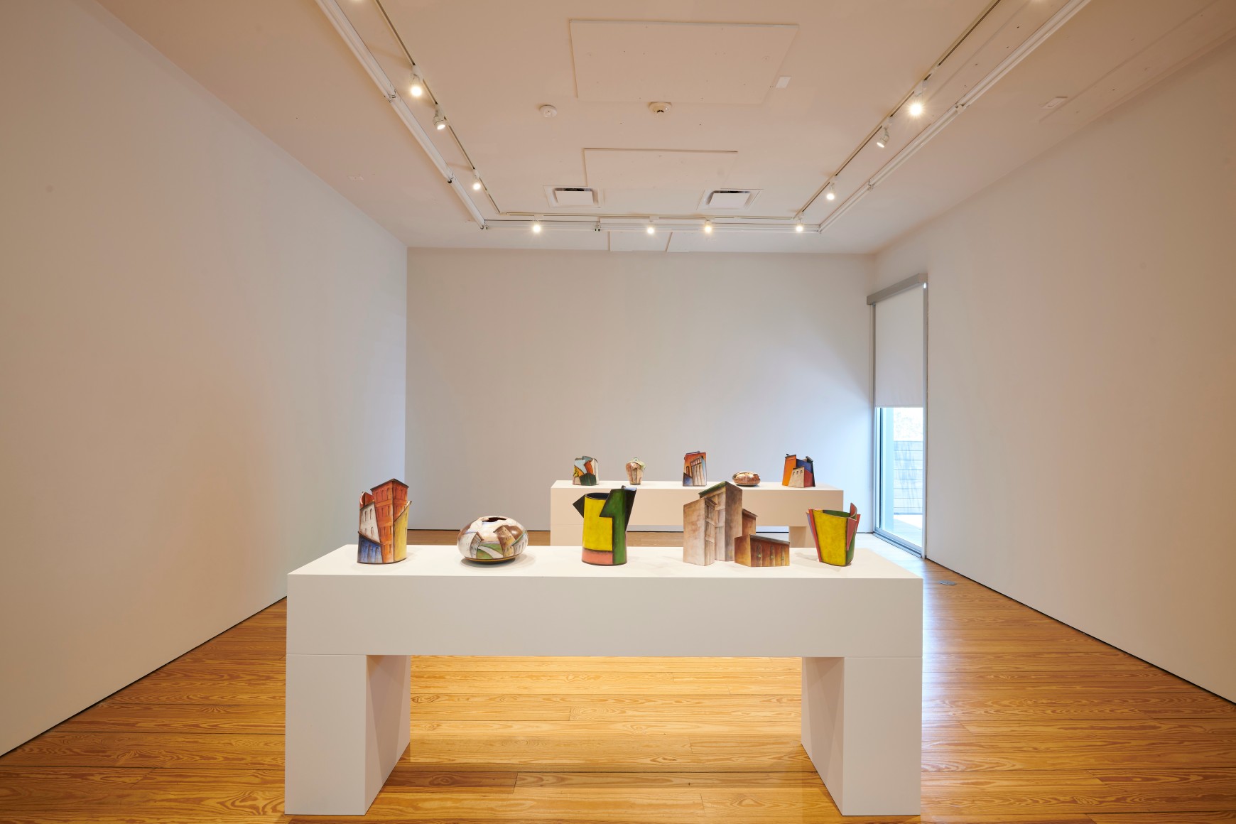 Lidya Buzio&rsquo;s Painted Ceramics: Color and Fire