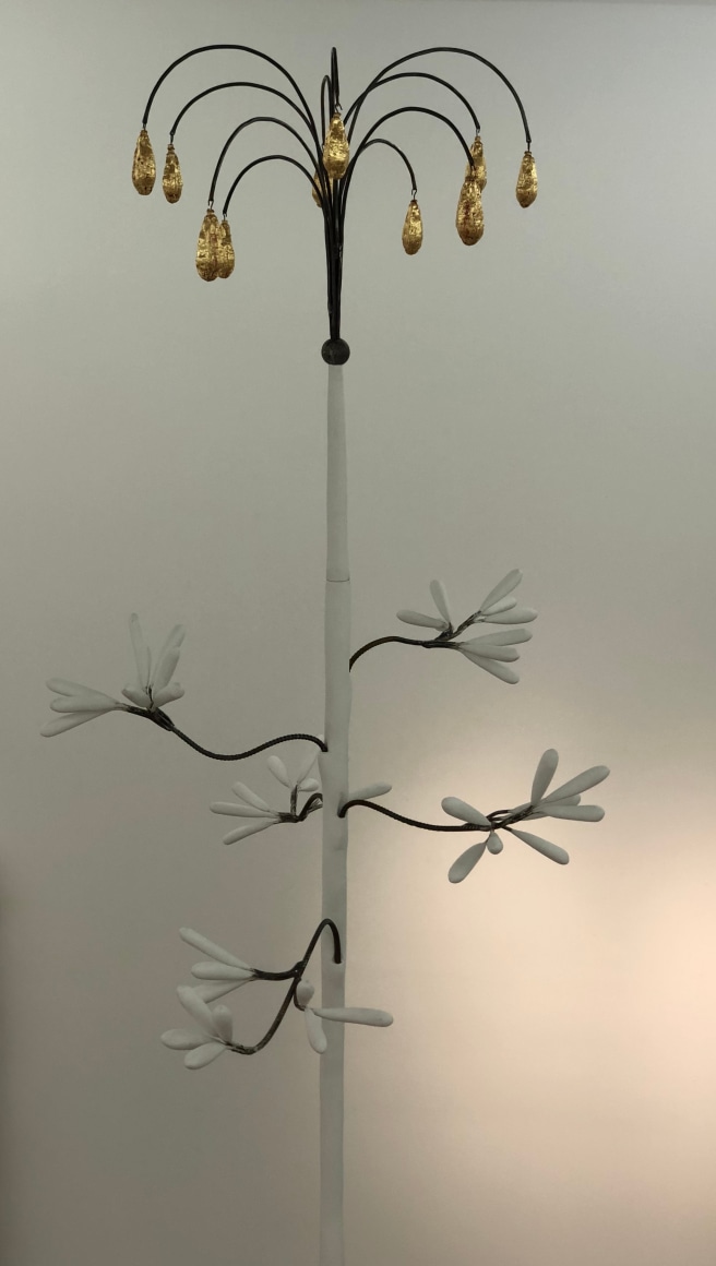 Quiote, 2018. 170 1/16 x 64 15/16 x 57 27/32 in. (432 x 165 x 147 cm.)